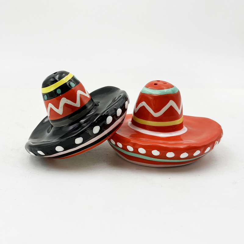 Hand Drawn Hat Shape Ceramic Salt And Pepper Shaker For House Decoration Gift Customizable Size Color