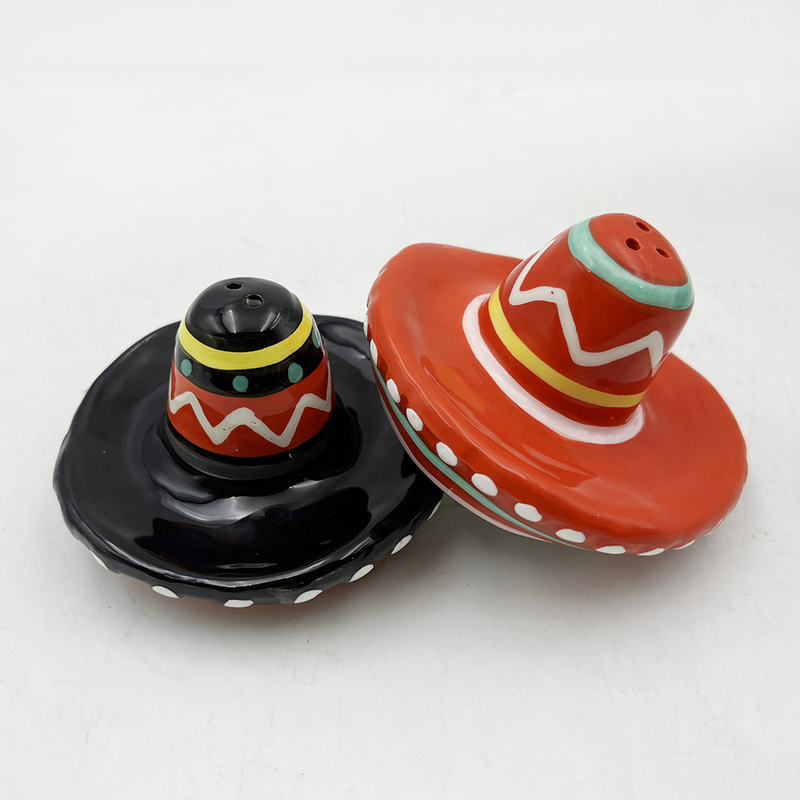 Hand Drawn Hat Shape Ceramic Salt And Pepper Shaker For House Decoration Gift Customizable Size Color