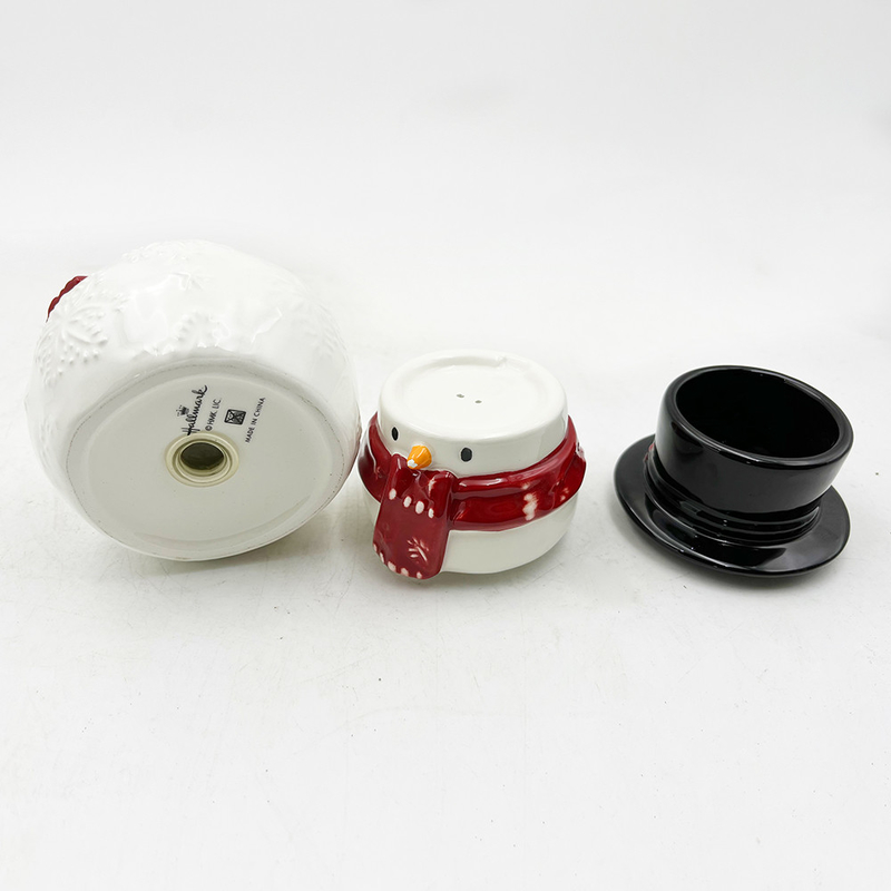 Snowman Ceramic Gift Creative Three Piece Set Of Salt And Pepper Shakers Custom Pattern