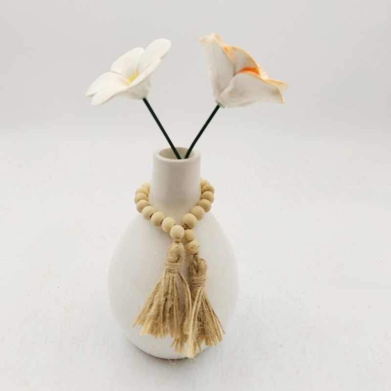 Custom Modern Table Ornament Ceramic Flower container Handmade Glaze And Matte Pottery Bud Vase For Home Decor