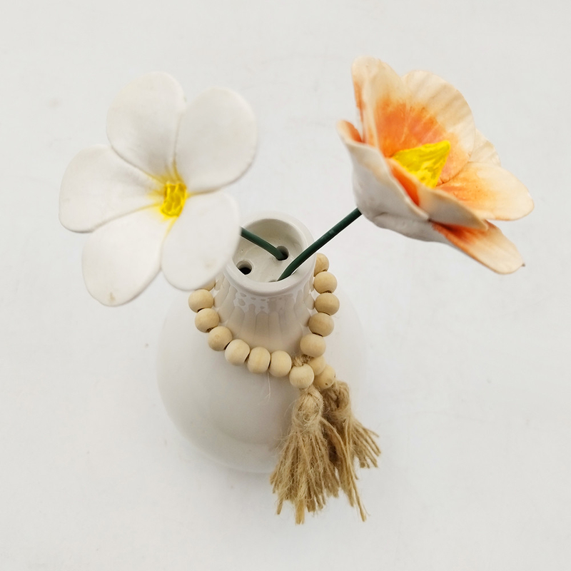 Custom Modern Table Ornament Ceramic Flower container Handmade Glaze And Matte Pottery Bud Vase For Home Decor