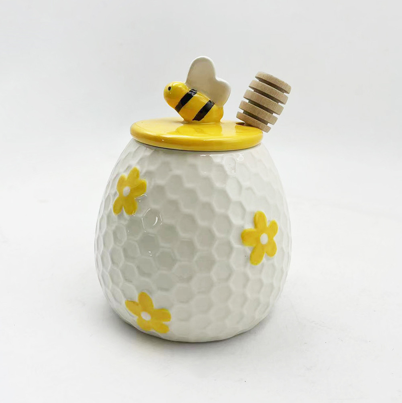 Farmhouse Style Embossed Bee Design Ceramic Honey Jar For Home Kitchen Decor