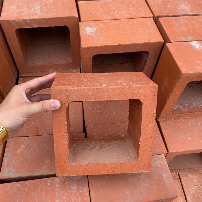 Natural Red Clay Terracotta Hollow Blocks Jaali Tiles For Wall Cladding Wind Brick Size 200X200 Mm Square Pattern