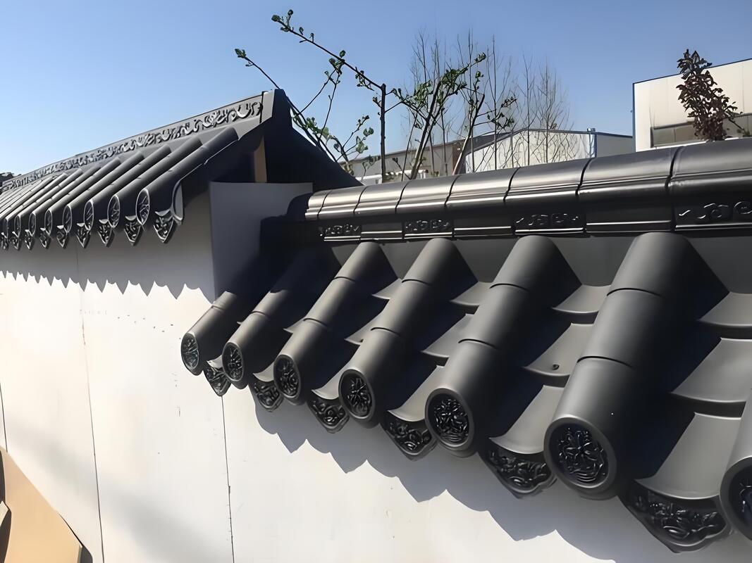 China PP Prefab Roof Shingle Easy Installation House Wall Waterproof Material Artificial Plastic Roof Tiles