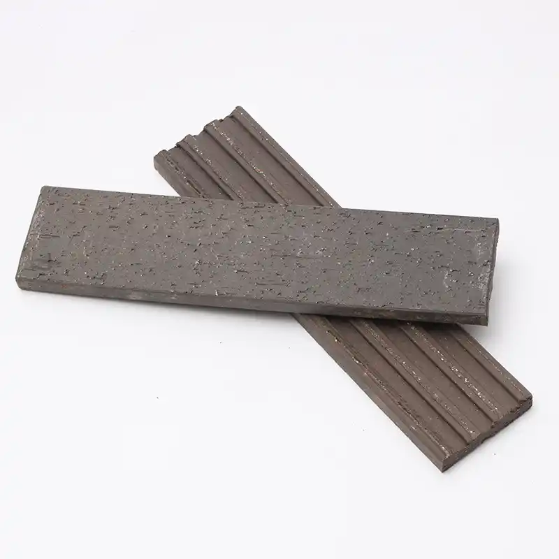 Flexible Clay Wall Cladding Tiles Wire-Cut / Textured Surface Gray Clay Brick for Villa Exterior Facade Cladding Restaurant Wall