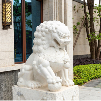 Outdoor Garden Large White Marble Lion Statues Customized
